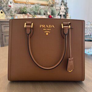 PRADA Saffiano Leather 2way Hand & Shoulder Bag in Brown/Canella  (1BA227)